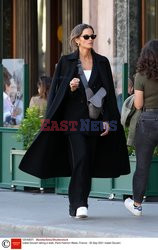 Goście na Tygodniu Mody w Paryżu - lato 2022