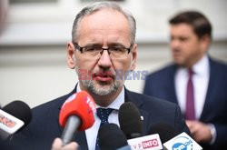 Briefing prasowy ministra zdrowia Adama Niedzielskiego w Lublinie