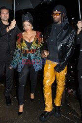 Goście na Tygodniu Mody w Paryżu - lato 2022