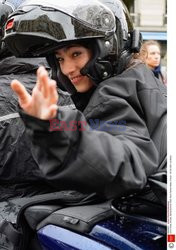 Goście na Tygodniu Mody w Paryżu - lato 2022