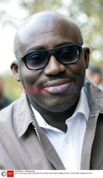 Goście na Tygodniu Mody w Paryżu - lato 2022