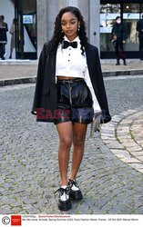 Goście na Tygodniu Mody w Paryżu - lato 2022