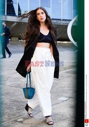 Goście na Tygodniu Mody w Paryżu - lato 2022