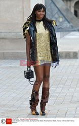 Goście na Tygodniu Mody w Paryżu - lato 2022