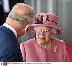 Królowa Elżbieta, książę Karol i księżna Kamila na otwarciu 6. sesji walijskiego parlamentu