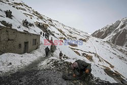 Poszukiwania szmaragdów w Afganistanie - AFP