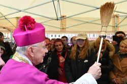 Wielka Sobota - święcenie pokarmów i liturgie