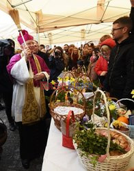 Wielka Sobota - święcenie pokarmów i liturgie