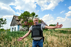 Wojna w Ukrainie - Opuszczone wsie zniszczone rosyjskim ostrzałem w regionie Zaporoskim