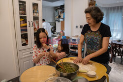 Odlotowe babcie w Chinach - NYT