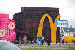 McDonald w Ustroniu ubrany na zimę