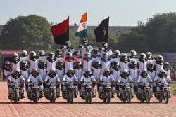Parada BSF Raising Day w Indiach