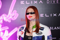 Pudelek Pink Party