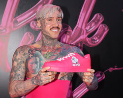 Pudelek Pink Party