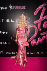 Pudelek Pink Party