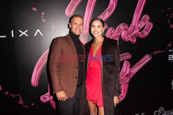 Pudelek Pink Party