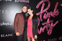 Pudelek Pink Party
