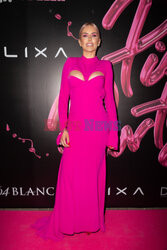 Pudelek Pink Party
