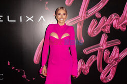 Pudelek Pink Party