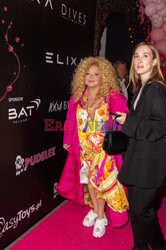Pudelek Pink Party