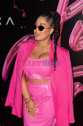 Pudelek Pink Party