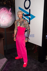 Pudelek Pink Party