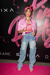 Pudelek Pink Party