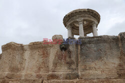 Odrestaurowana antyczna fontanna w Cibyrze
