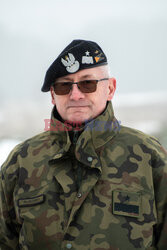 Szkolenie żołnierzy z Ukrainy na poligonie w Wędrzynie