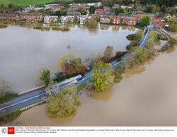 Orkan Ciaran uderza w Europę
