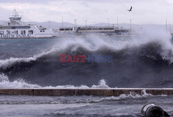 Orkan Ciaran uderza w Europę