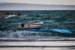 Orkan Ciaran uderza w Europę