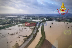 Orkan Ciaran uderza w Europę