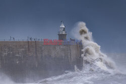 Orkan Ciaran uderza w Europę