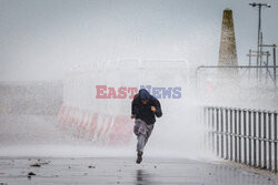 Orkan Ciaran uderza w Europę