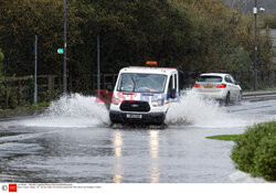Orkan Ciaran uderza w Europę