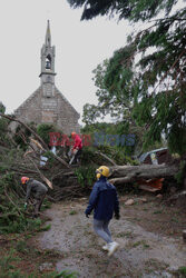 Orkan Ciaran uderza w Europę