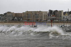 Orkan Ciaran uderza w Europę