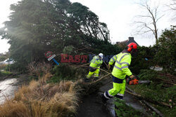 Orkan Ciaran uderza w Europę