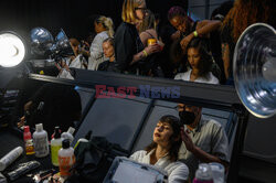 Backstage na Tygodniu Mody w Nowym Jorku - wiosna lato 2024