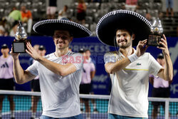 Jan Zieliński i Hugo Nys wygrali turniej deblowy w Meksyku