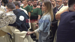 Antonio Banderas i Nicole Kimpel na procesji w Maladze