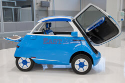 Ikona brytyjskiej motoryzacji Bubble car powraca w unowocześnionej wersji