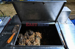Maszyna kompostująca resztki jedzenia