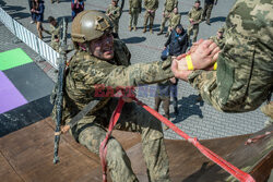 Szkolenia wojskowe dla cywilów na Ukrainie