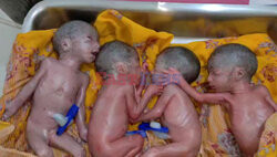 Hinduska urodziła pięcioraczki metodą naturalną