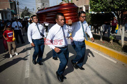 Taneczne pogrzeby w Peru