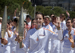 Anita Włodarczyk w sztafecie z ogniem olimpijskim