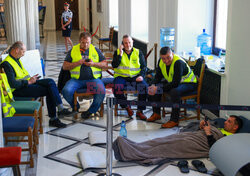 Rolnicy w Sejmie rozpoczęli strajk głodowy