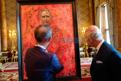 Odsłonięcie portretu króla Karola III